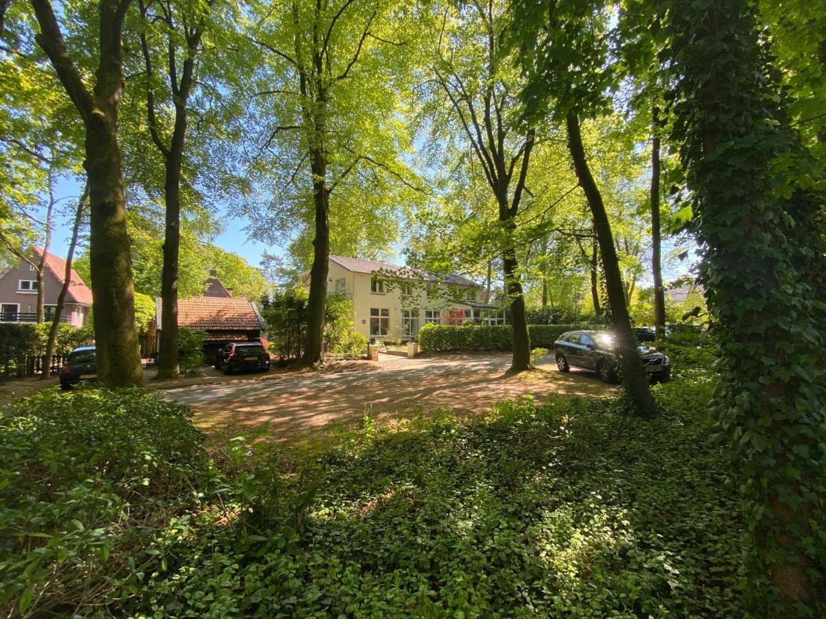 B&B In De Aap Gelogeerd อาเพลดอร์น ภายนอก รูปภาพ