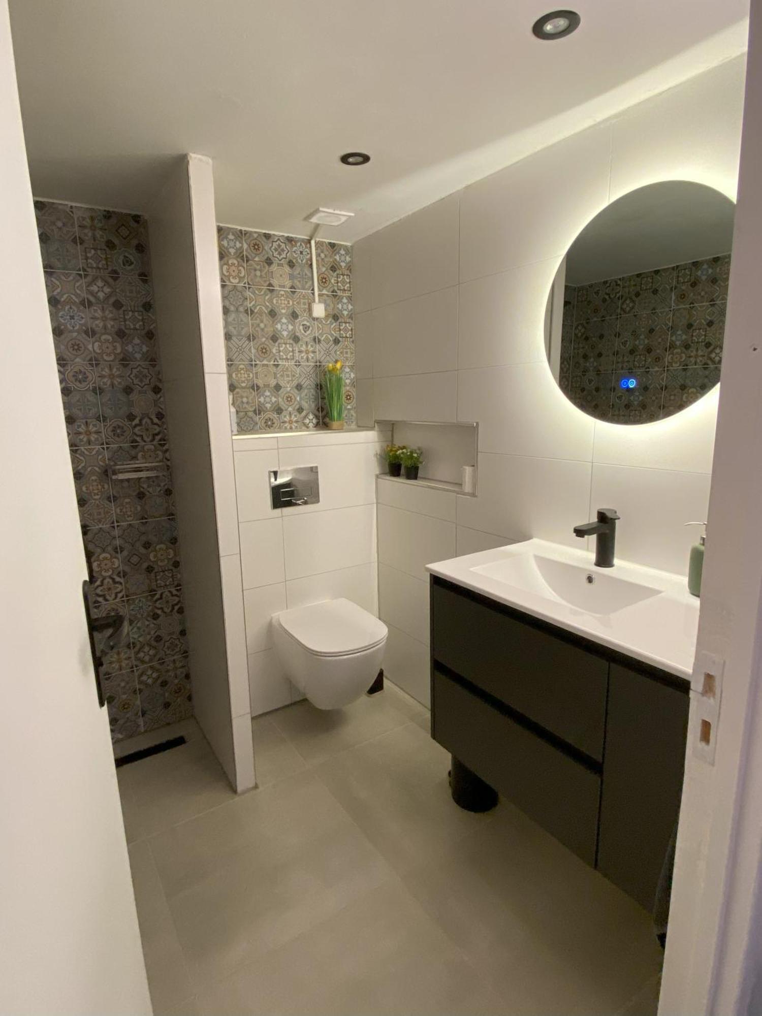 B&B In De Aap Gelogeerd อาเพลดอร์น ภายนอก รูปภาพ