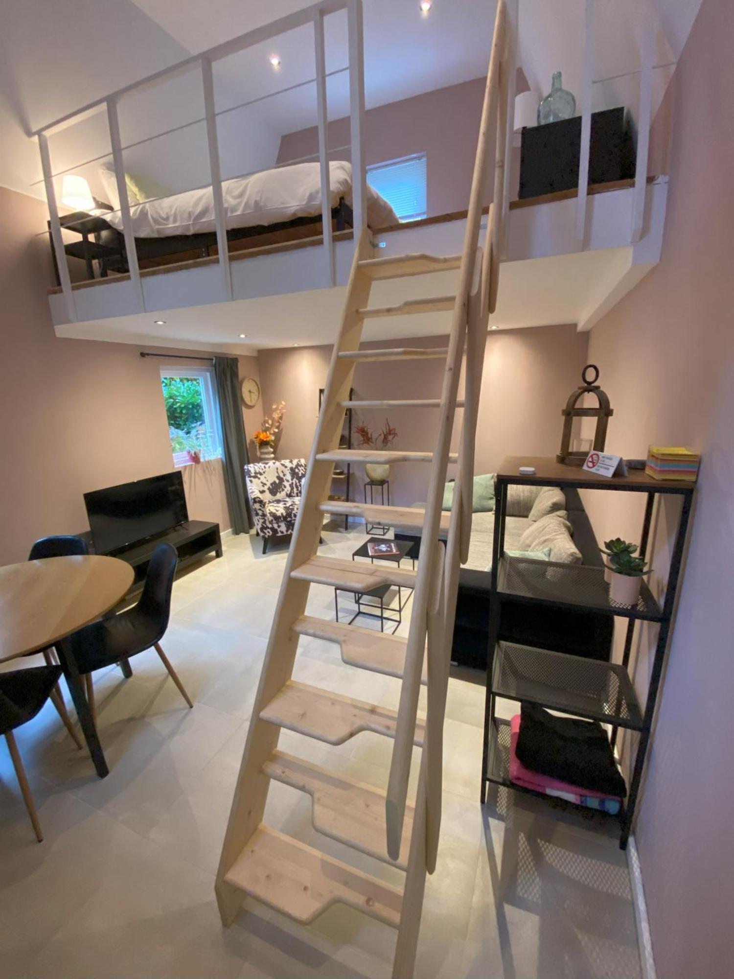 B&B In De Aap Gelogeerd อาเพลดอร์น ภายนอก รูปภาพ
